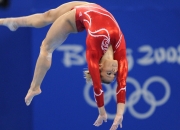 开云棋牌-绿白交响曲，贝蒂斯击败塞维利亚，若日尼奥的稳定输出如何成为胜负手