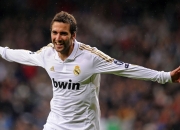 开云官网-冰火交锋，拉文压制级发挥，吉林力克天山雄鹰