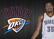 开云棋牌官方-赛道上的毫厘之争，阿斯顿马丁险胜迈凯伦，诺里斯高光表现点燃赛场