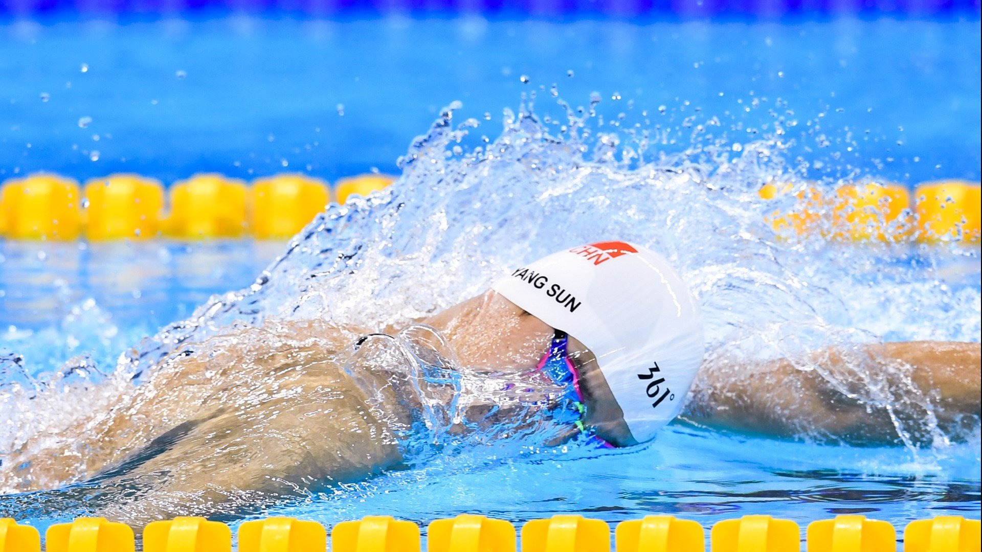 马刺节奏掌控老鹰，锡安成为关键先生